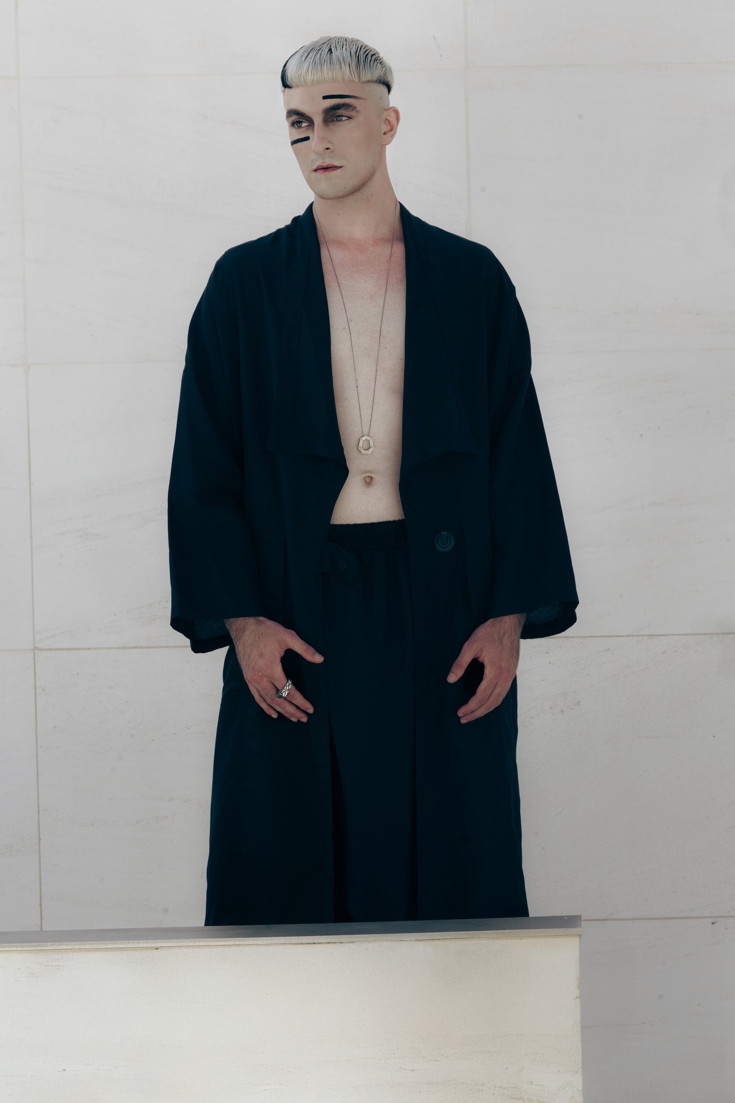RETRO-FUTURE Kimono gabardina unisex de lino