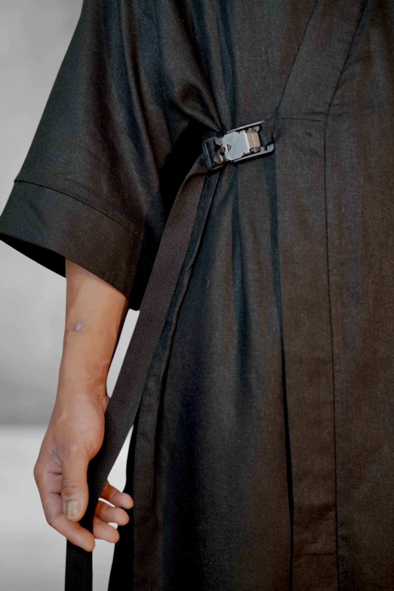 NEW ETERNAL Kimono largo unisex de lino ¡SOLO 2 EN STOCK!