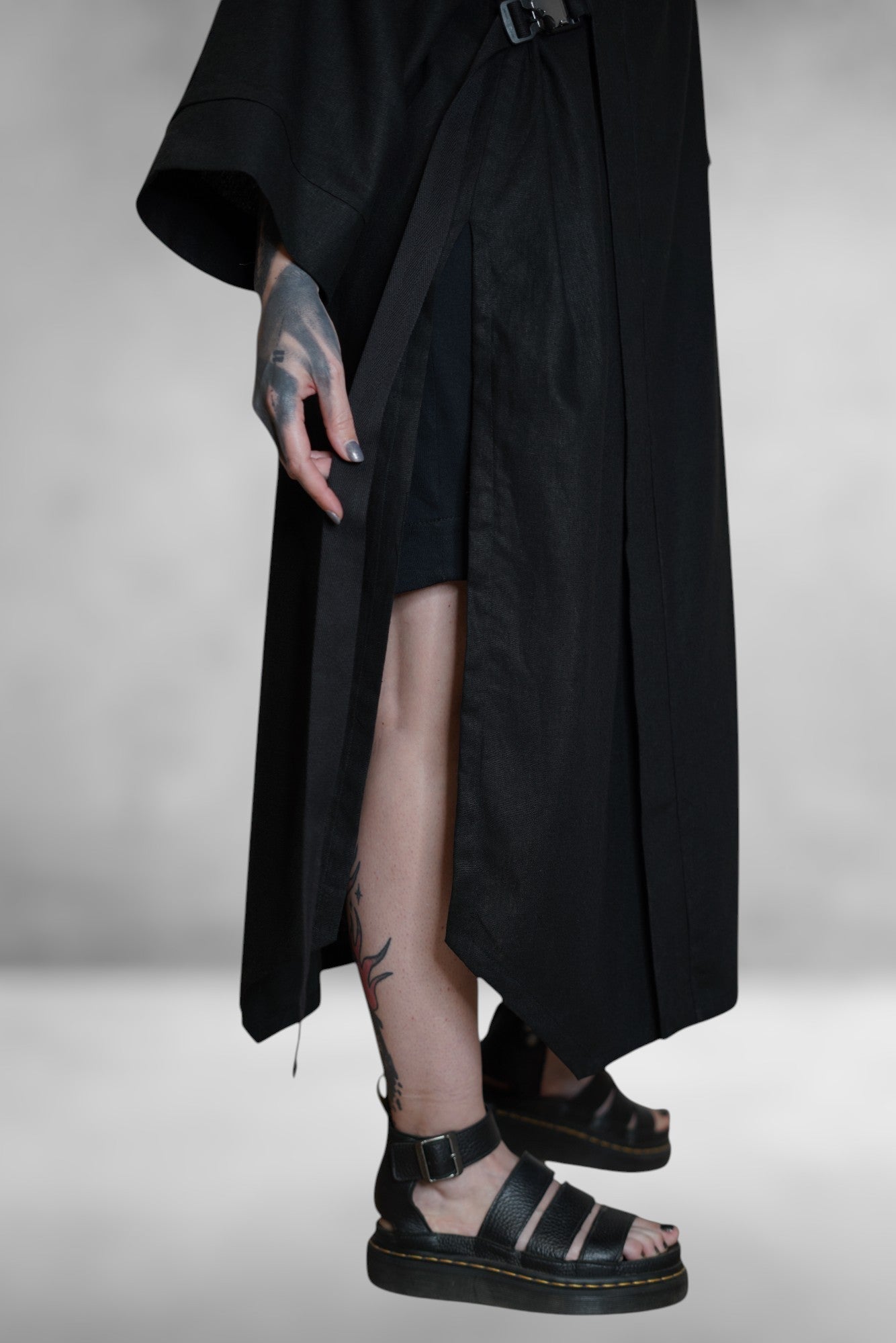 NEW ETERNAL Kimono largo unisex de lino ¡SOLO 2 EN STOCK!