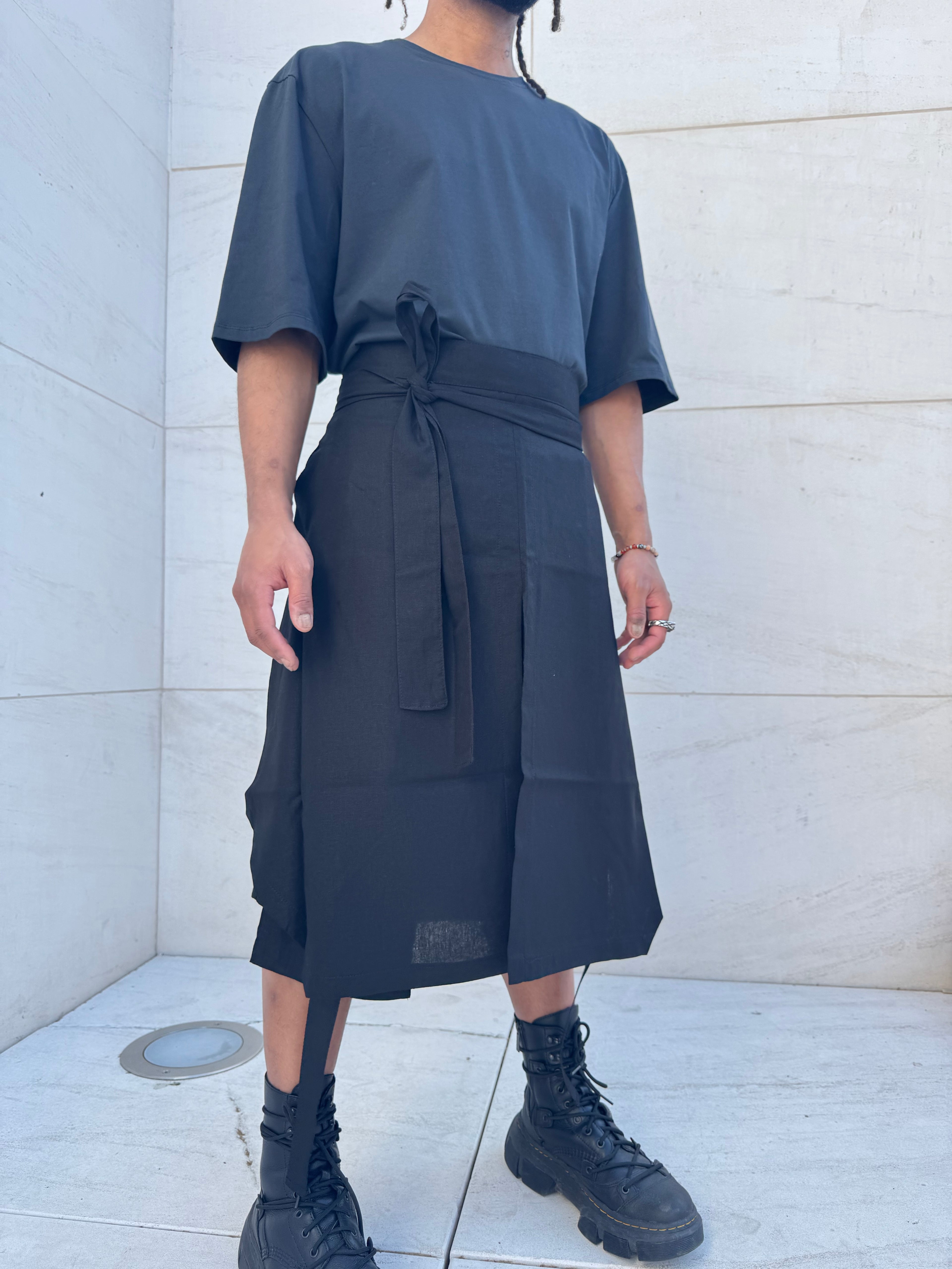 TENET LINEN                                                                                                        Unisex wrap skirt - ONLY 1 LEFT!