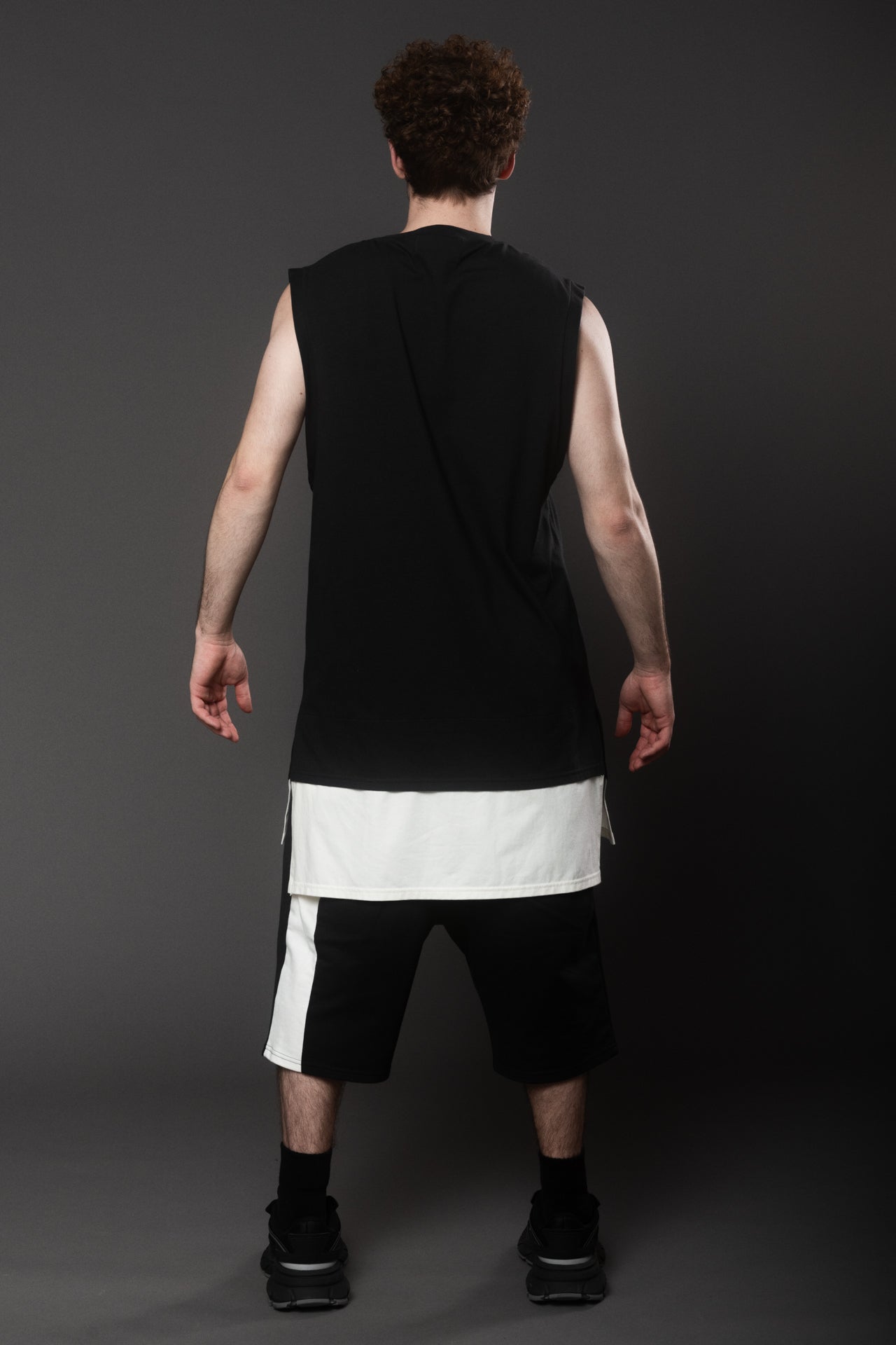 BEAT ORGANIC COTTON LONGLINE TANK 