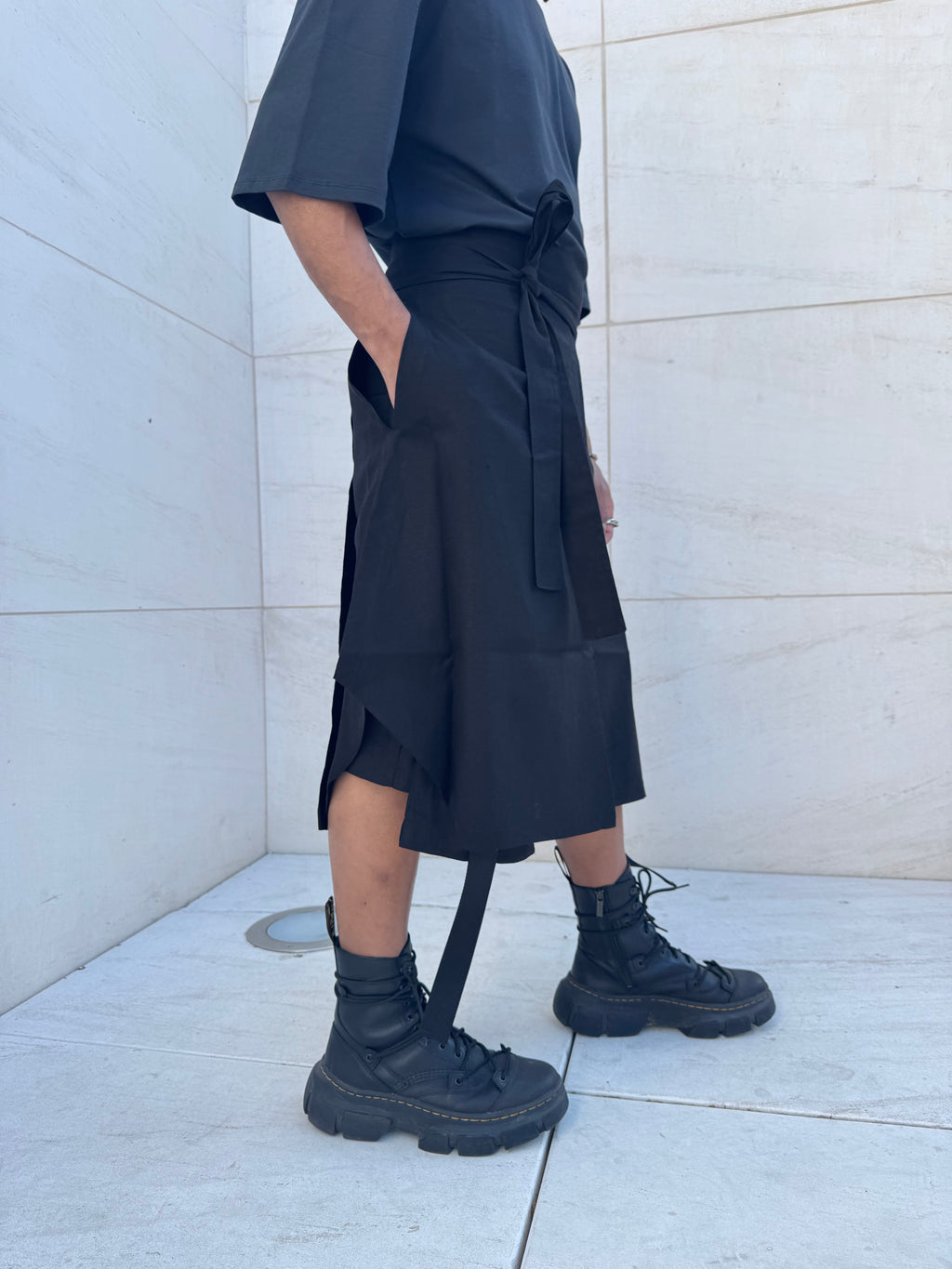 TENET LINO                                                                                                       Gonna avvolgente unisex - SOLO 1 RIMASTA!