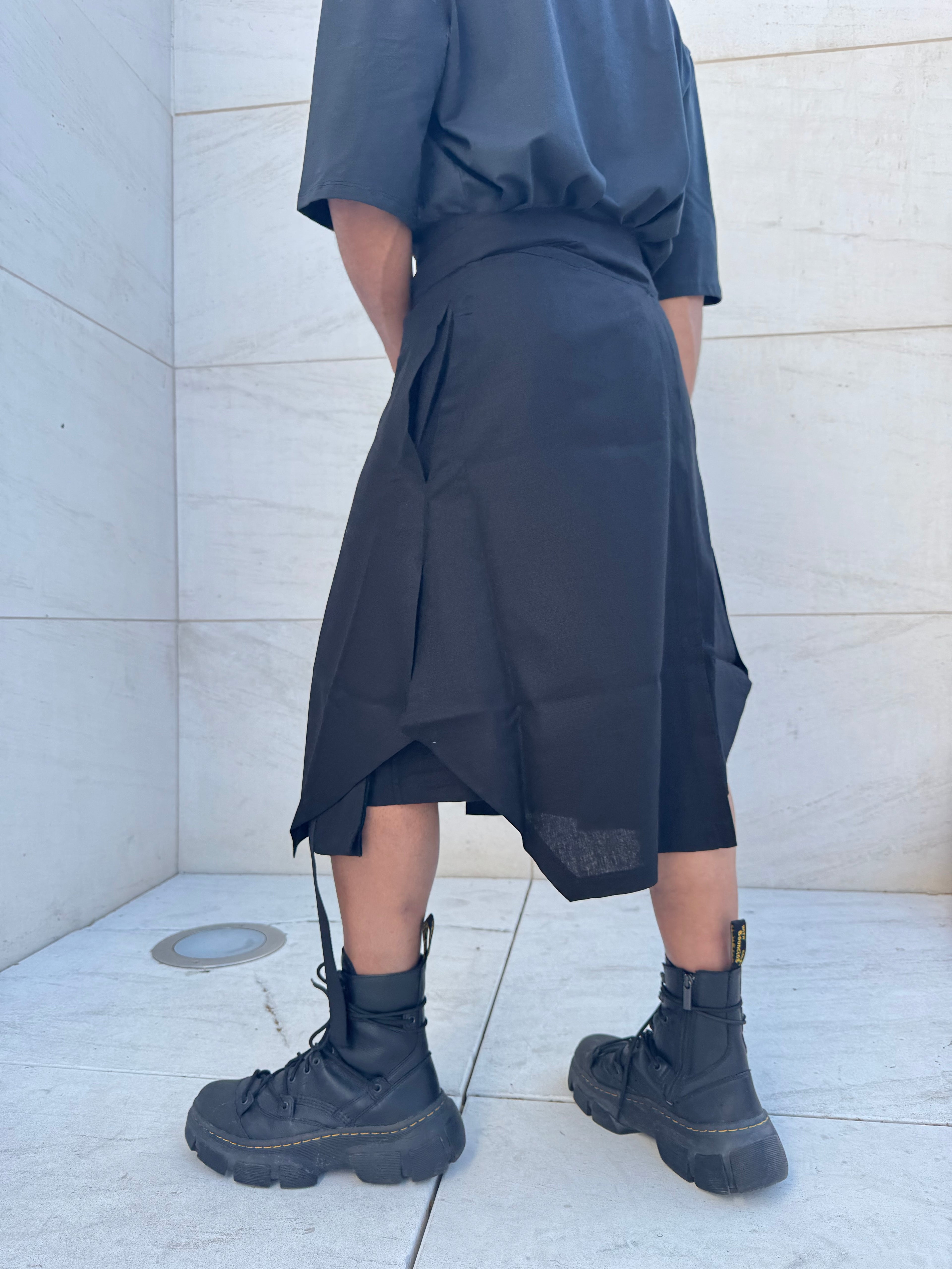 TENET LINO                                                                                                       Gonna avvolgente unisex - SOLO 1 RIMASTA!