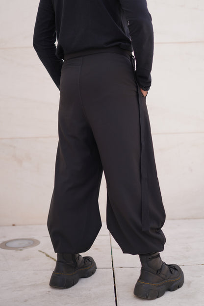 PANTALON AKAMA LARGO - KYŪ (球)