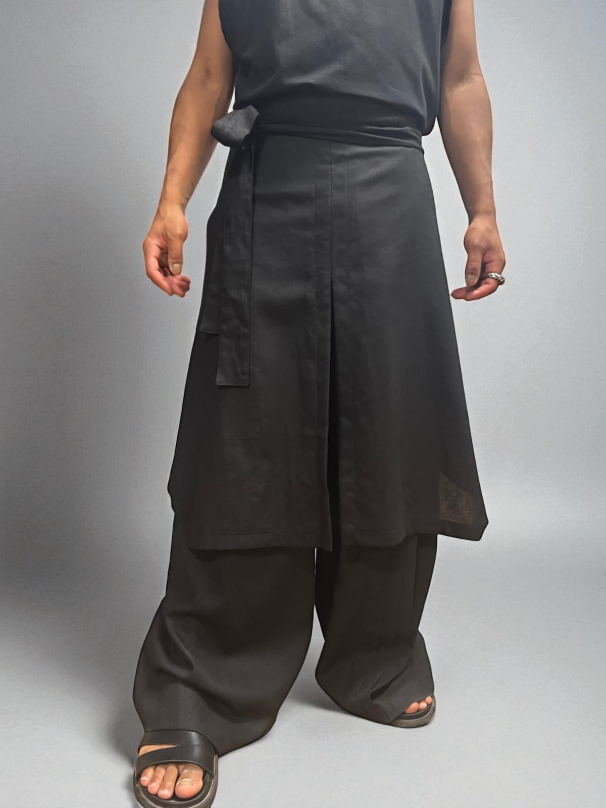 TENET LINEN                                                                                                        Unisex apron skirt - ONLY A FEW LEFT!