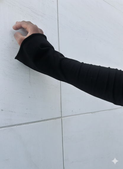 ASYMMETRIC LONG SLEEVE T-SHIRT  