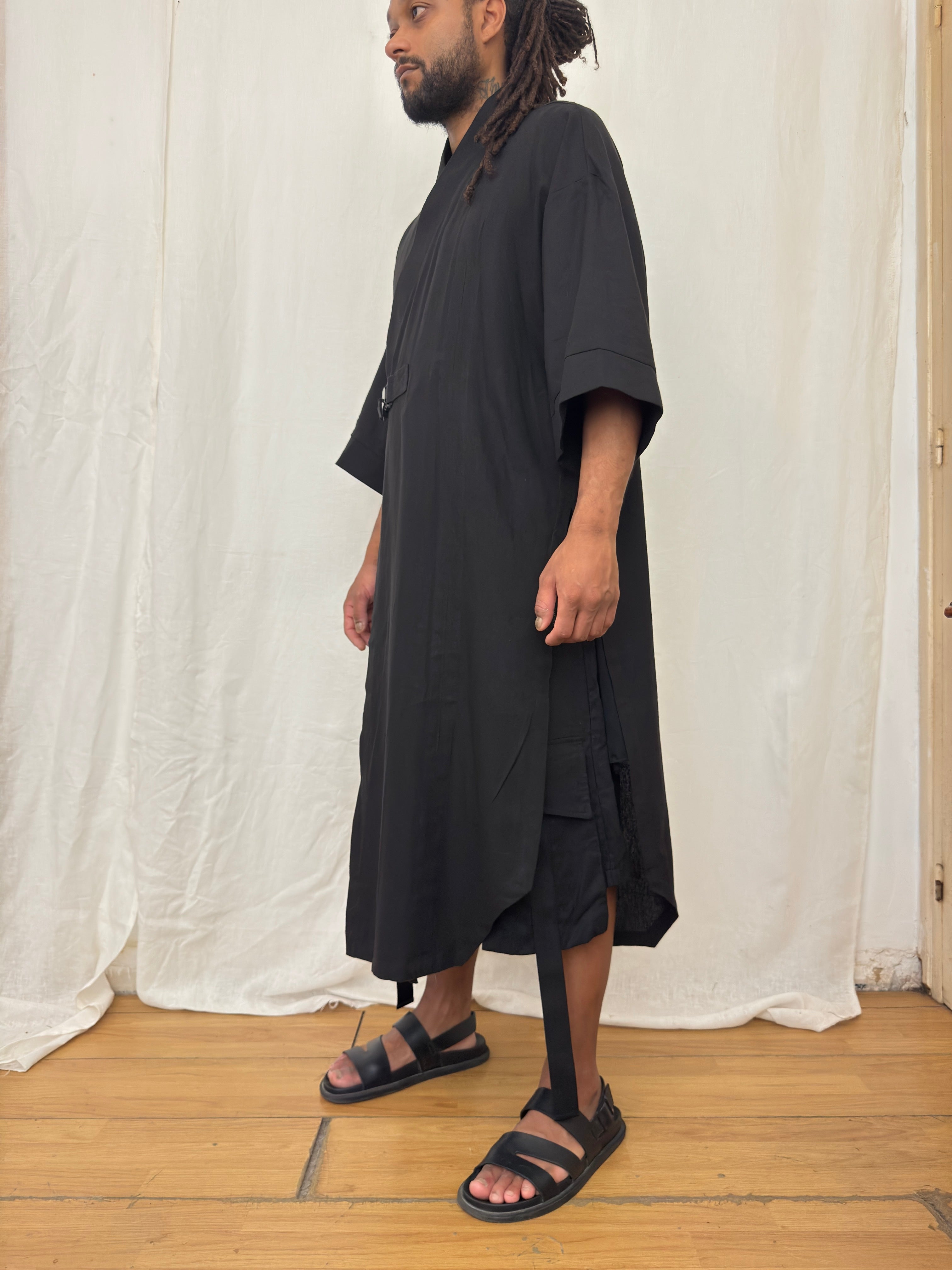 KIMONO LARGO — KATA 型