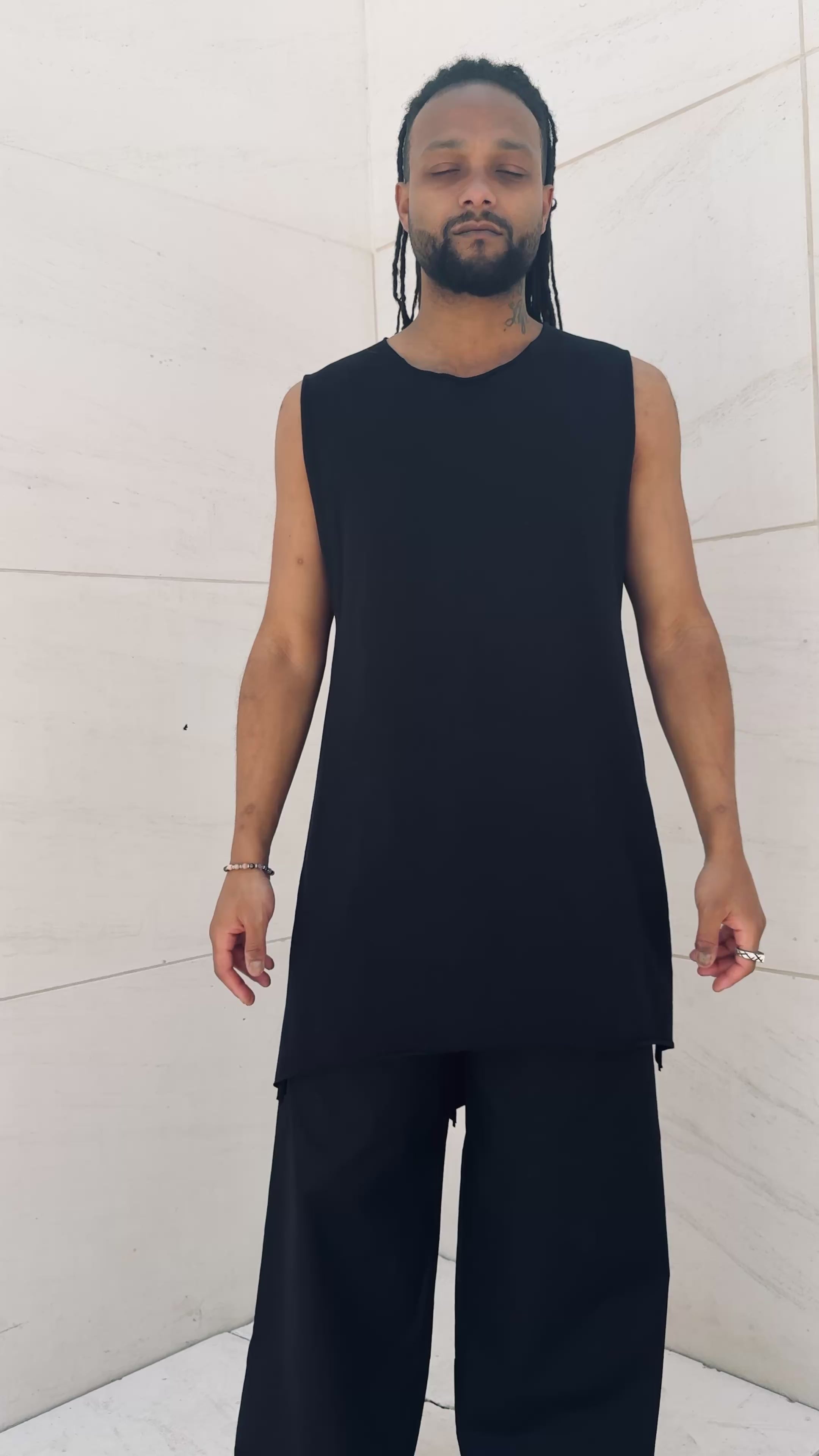 CAMISETA ASIMETRICA SIN MANGA - REI 霊